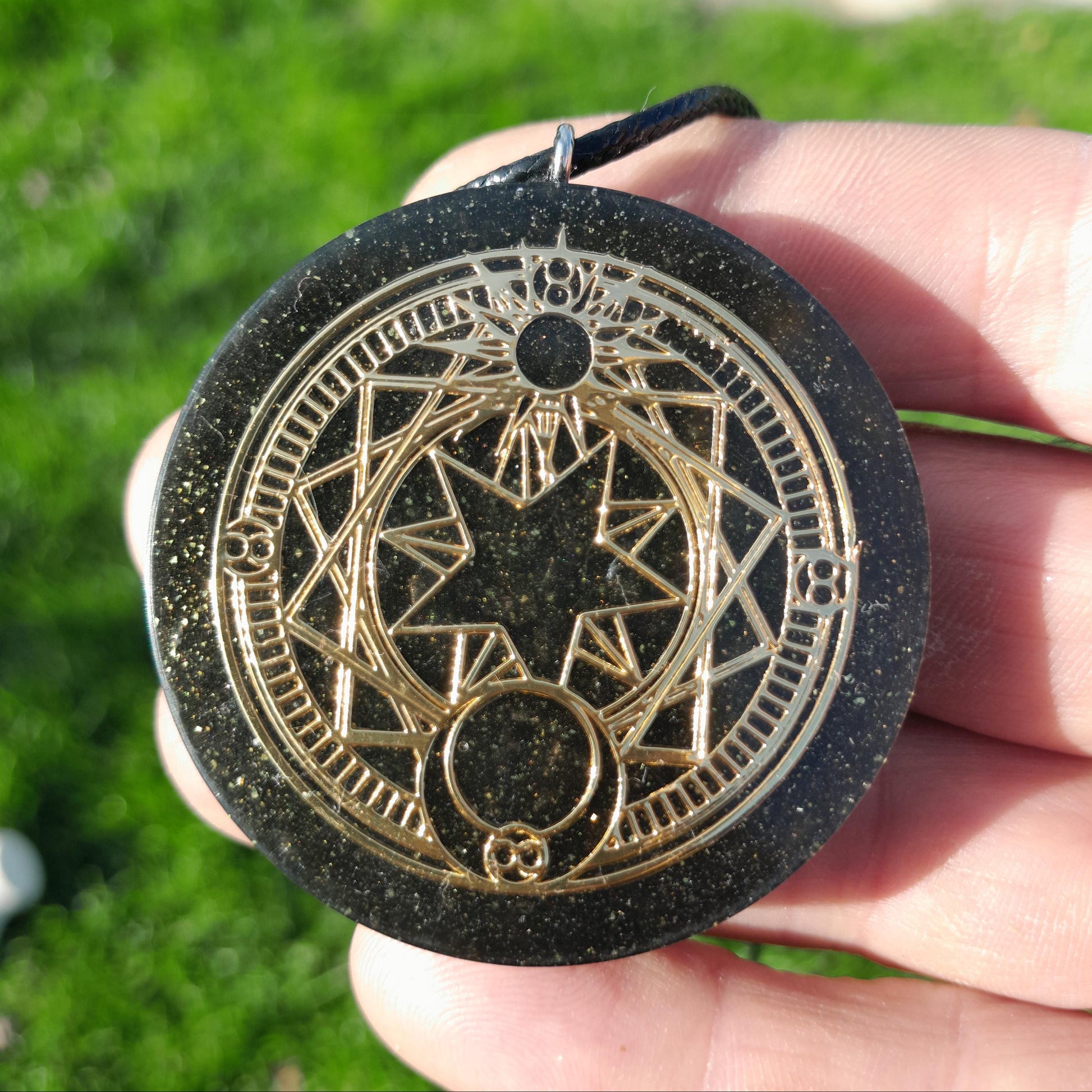 Colgante Orgonita conShungita- Protección 5G, EMF, Energía Orgone, Hecho a Mano