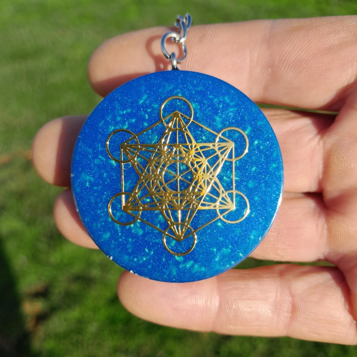 Llavero Orgonita Árcangel Metatron Azul Cielo con Shunguita - Mundo Orgon