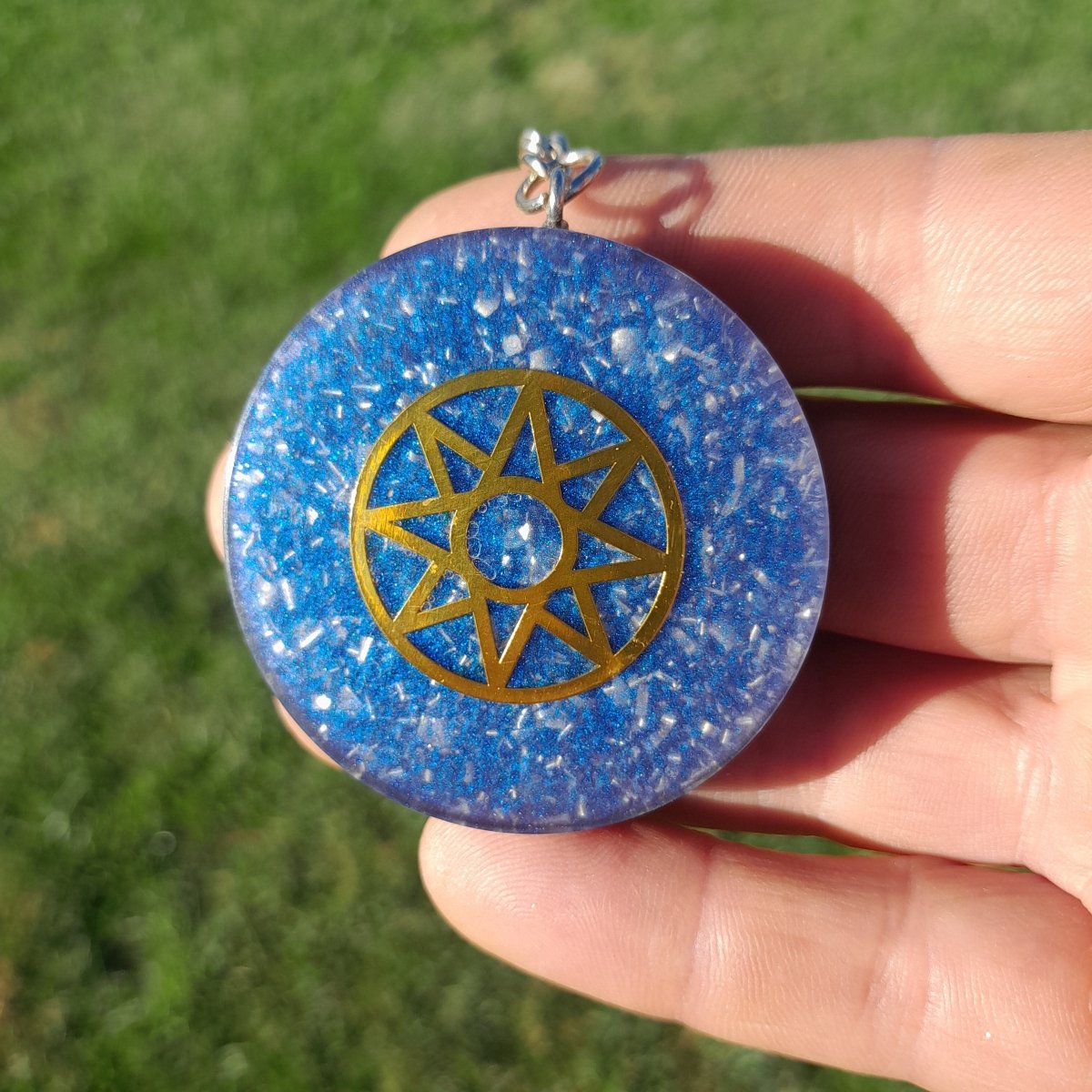 Llavero Orgonita Estrella de 8 Puntas Azul con Shungita - Mundo Orgon LTD