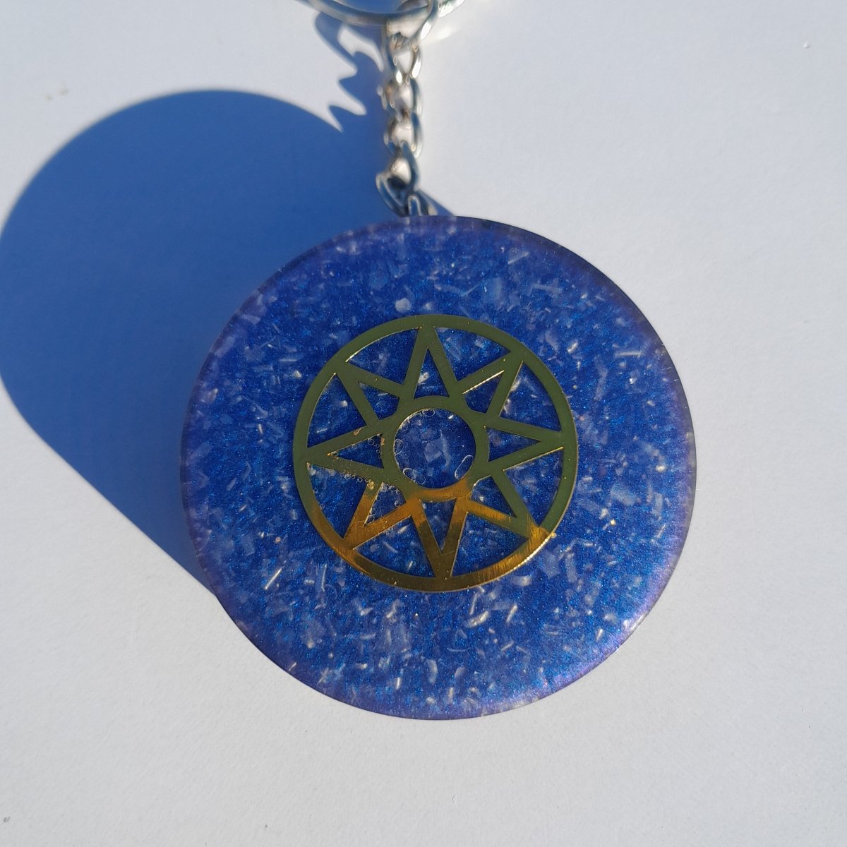 Llavero Orgonita Estrella de 8 Puntas Azul con Shungita - Mundo Orgon LTD