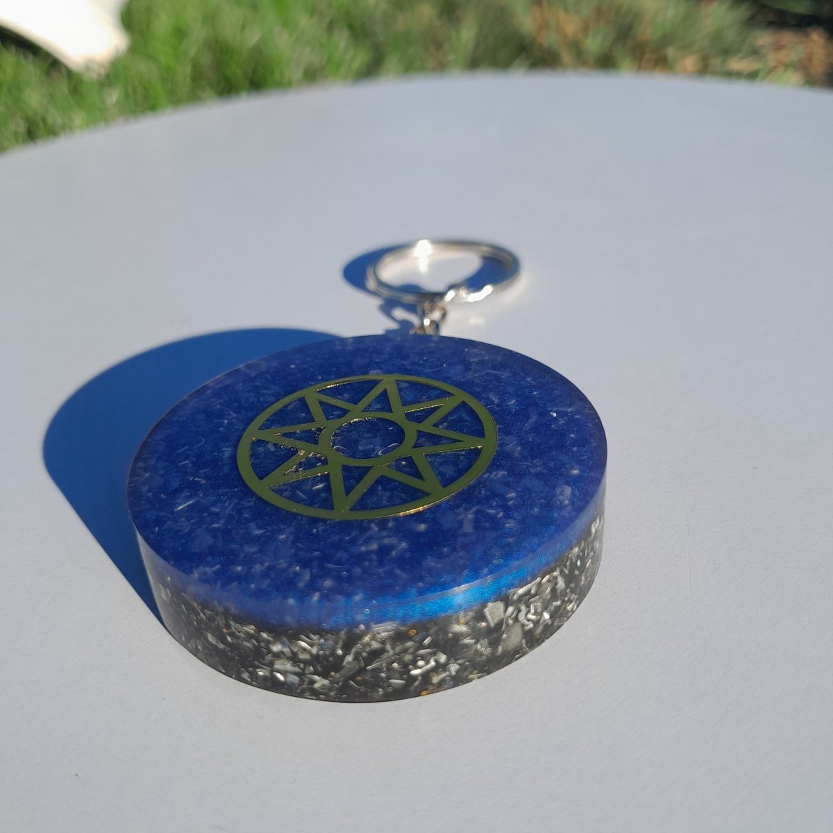 Llavero Orgonita Estrella de 8 Puntas Azul con Shungita - Mundo Orgon LTD