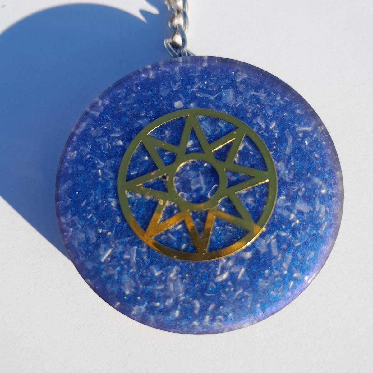 Llavero Orgonita Estrella de 8 Puntas Azul con Shungita - Mundo Orgon LTD
