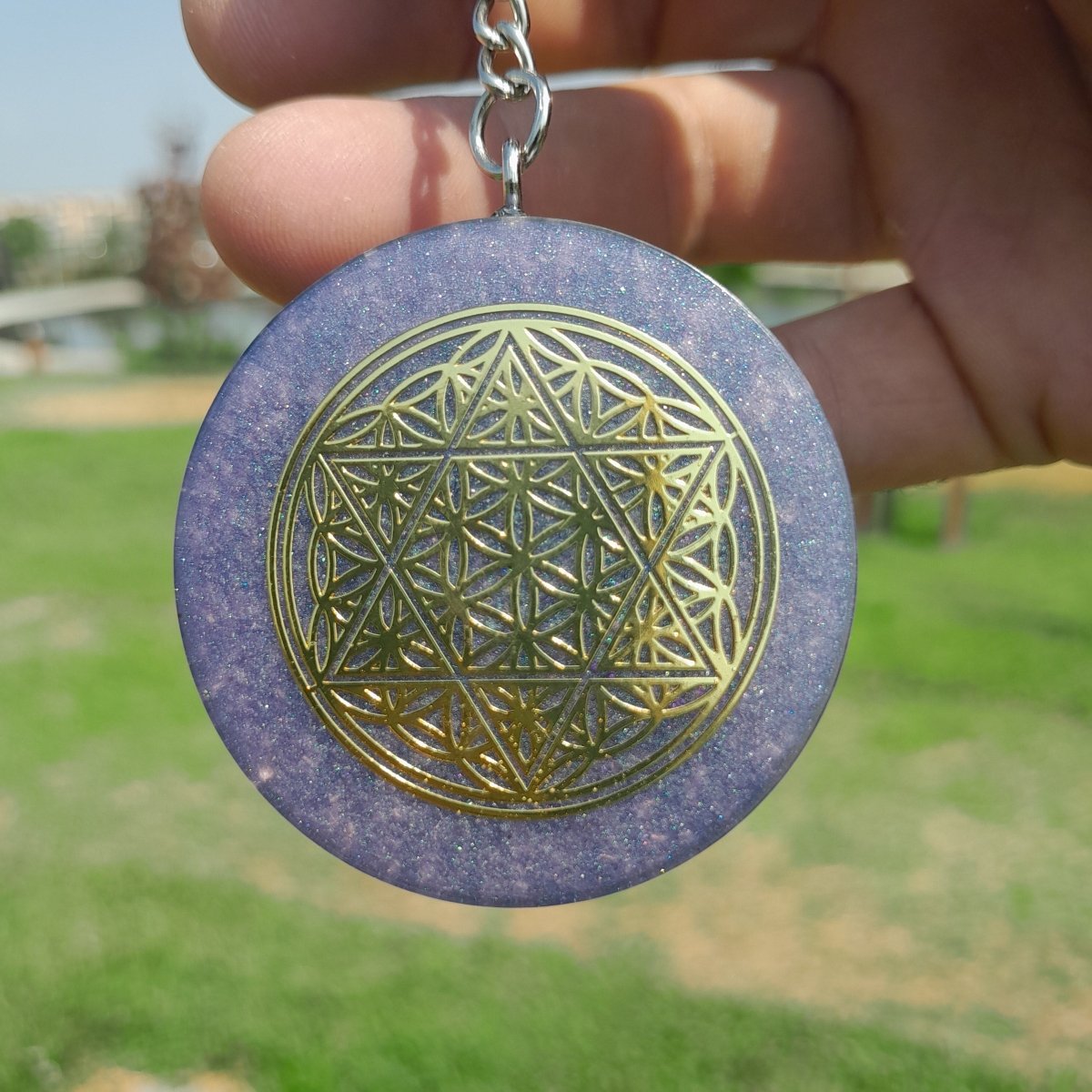 Llavero Orgonita Flor de la Vida y Estrella de 6 Puntas Violeta con Shungita - Mundo Orgon LTD