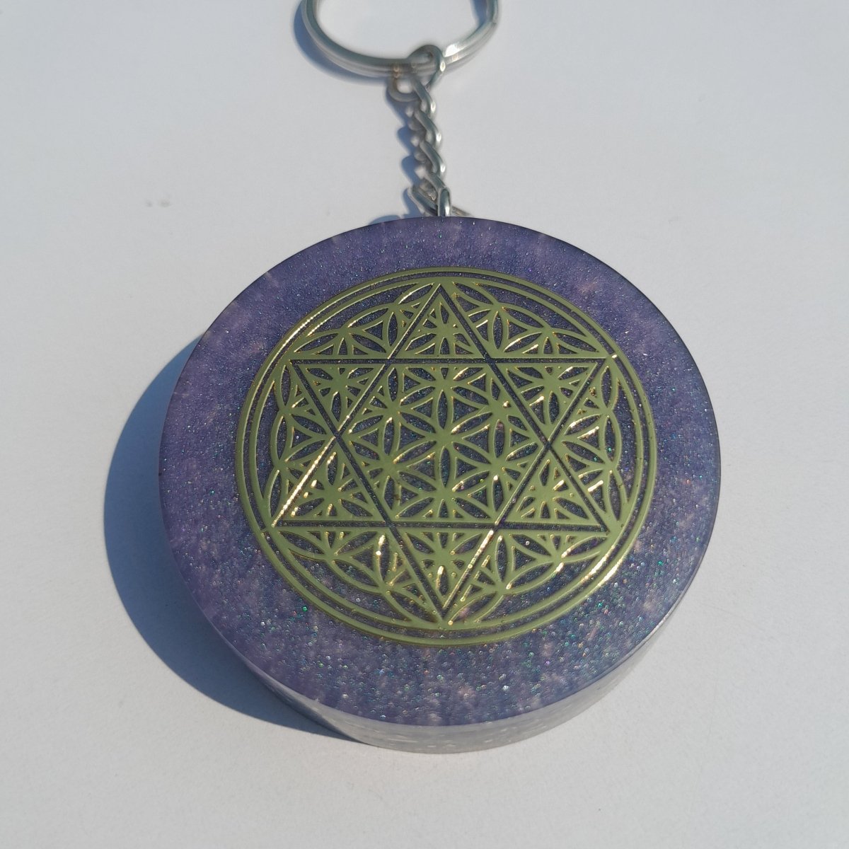 Llavero Orgonita Flor de la Vida y Estrella de 6 Puntas Violeta con Shungita - Mundo Orgon LTD