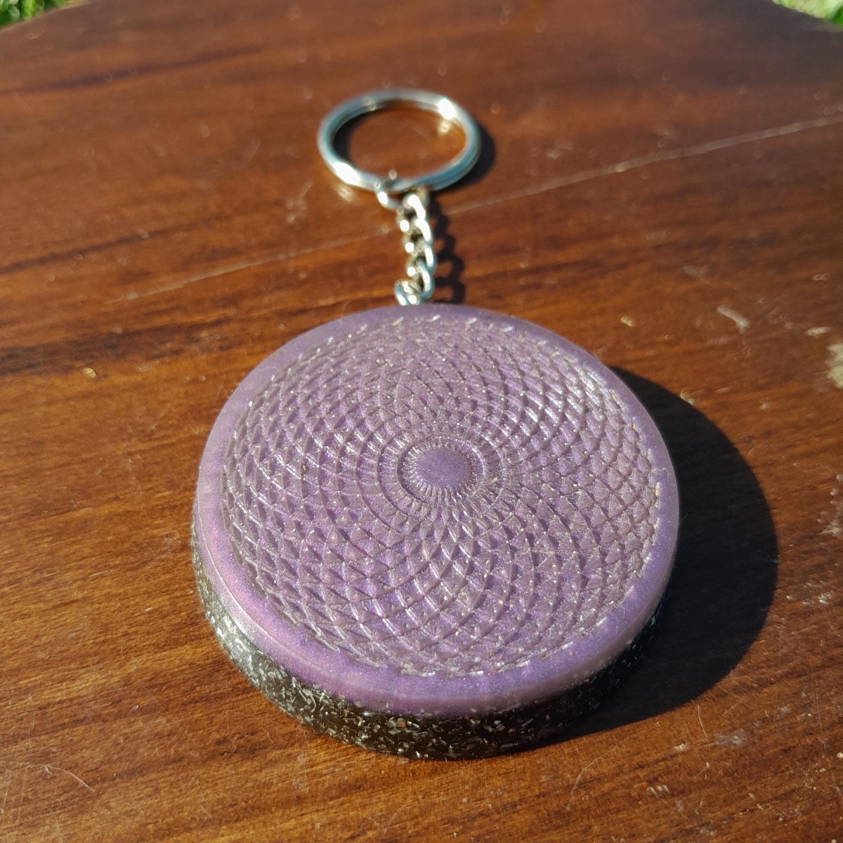 Llavero Orgonita Torus con Shunguita - Protector Energético 5G - Mundo Orgon