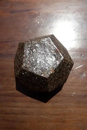 Mini Dodecaedro Orgonita Color Caramelo - Mundo Orgon