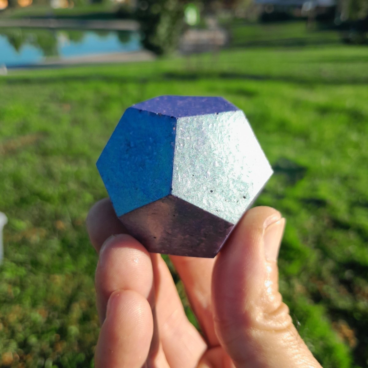 Mini Dodecaedro Orgonita Violeta con Pigmentos de Mica - Mundo Orgon