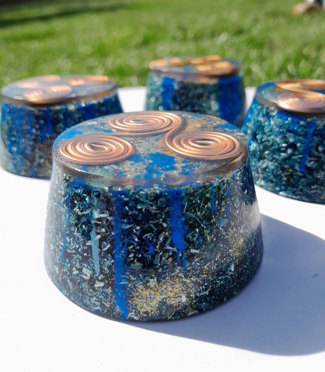 Orgonita Azul Triskel Celta - Mundo Orgon