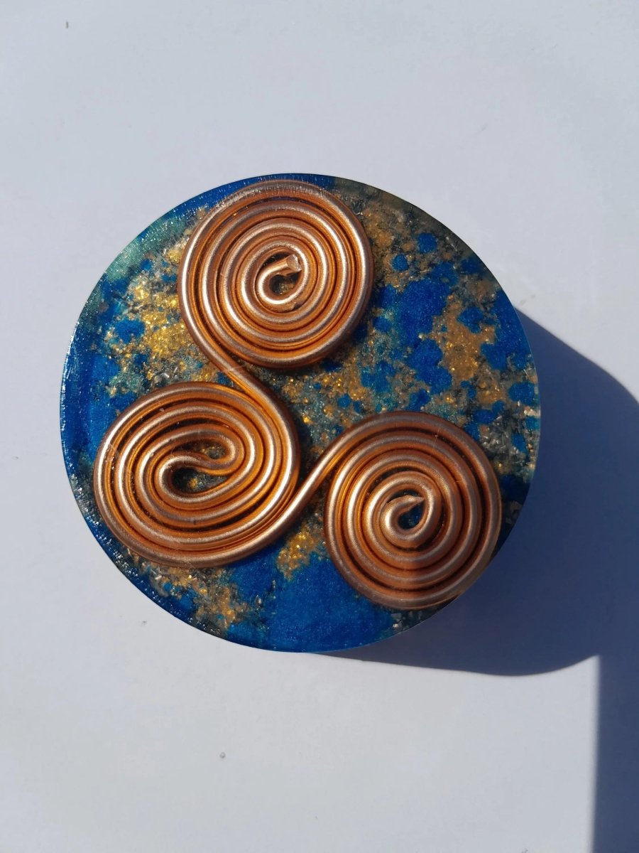 Orgonita Azul Triskel Celta - Mundo Orgon