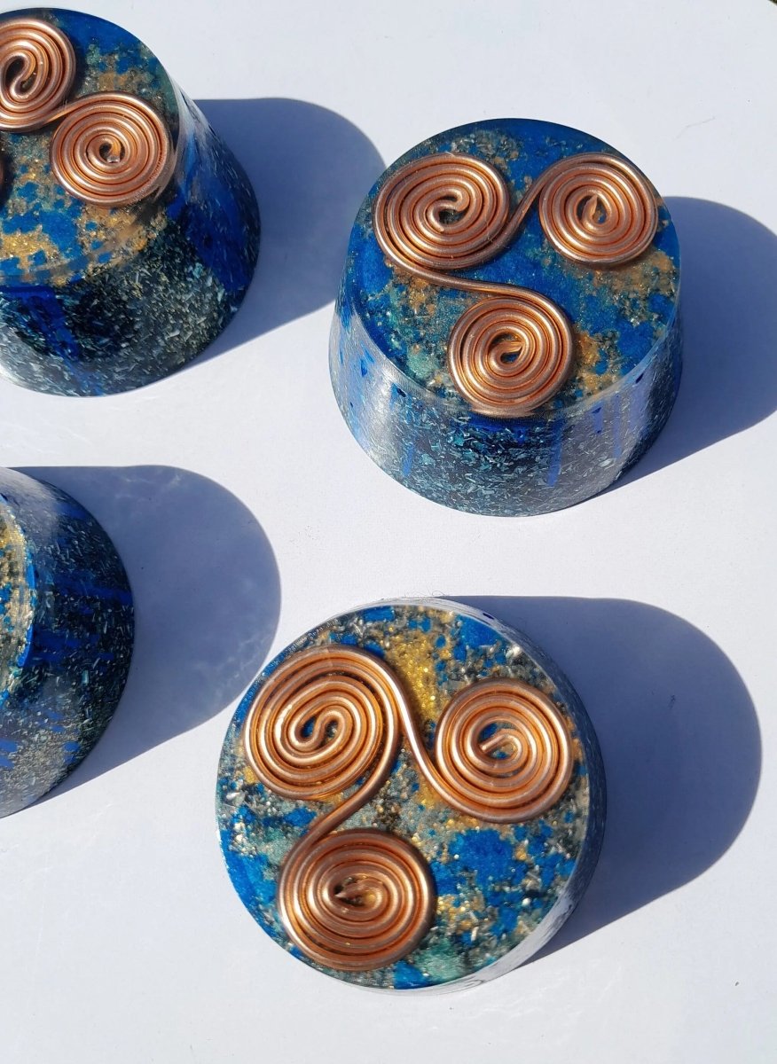 Orgonita Azul Triskel Celta - Mundo Orgon