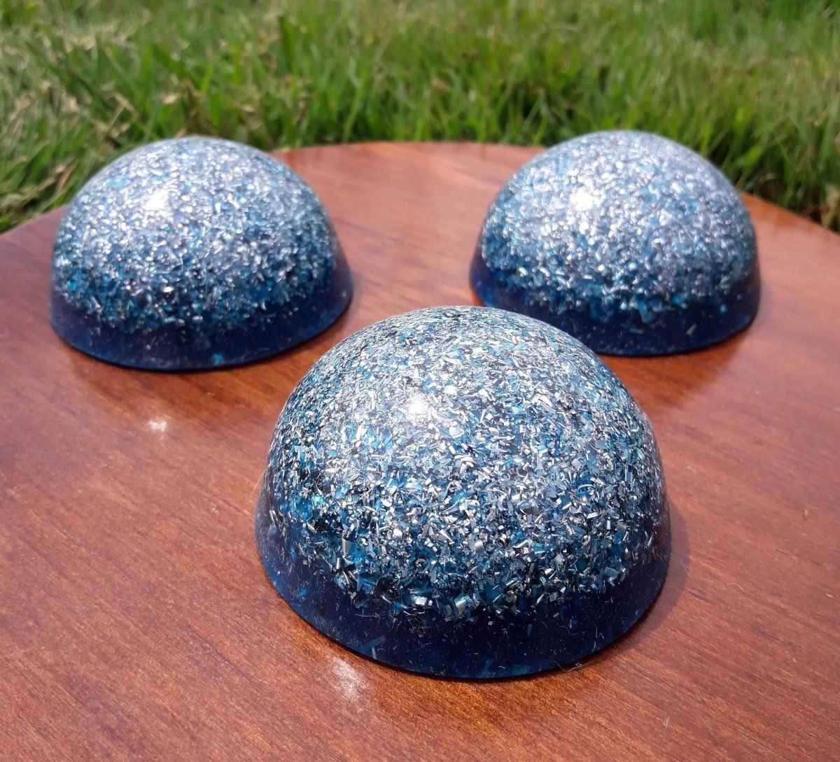 Orgonita Semiesfera Azul - Mundo Orgon