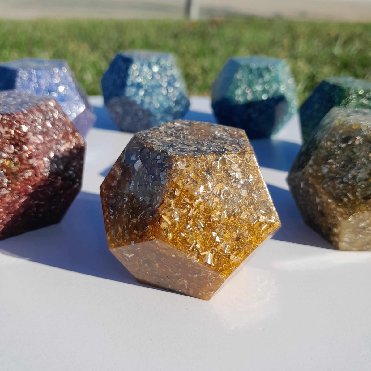 Pack 7 Chakras - 7 Mini Dodecaedros de Orgonita - Mundo Orgon