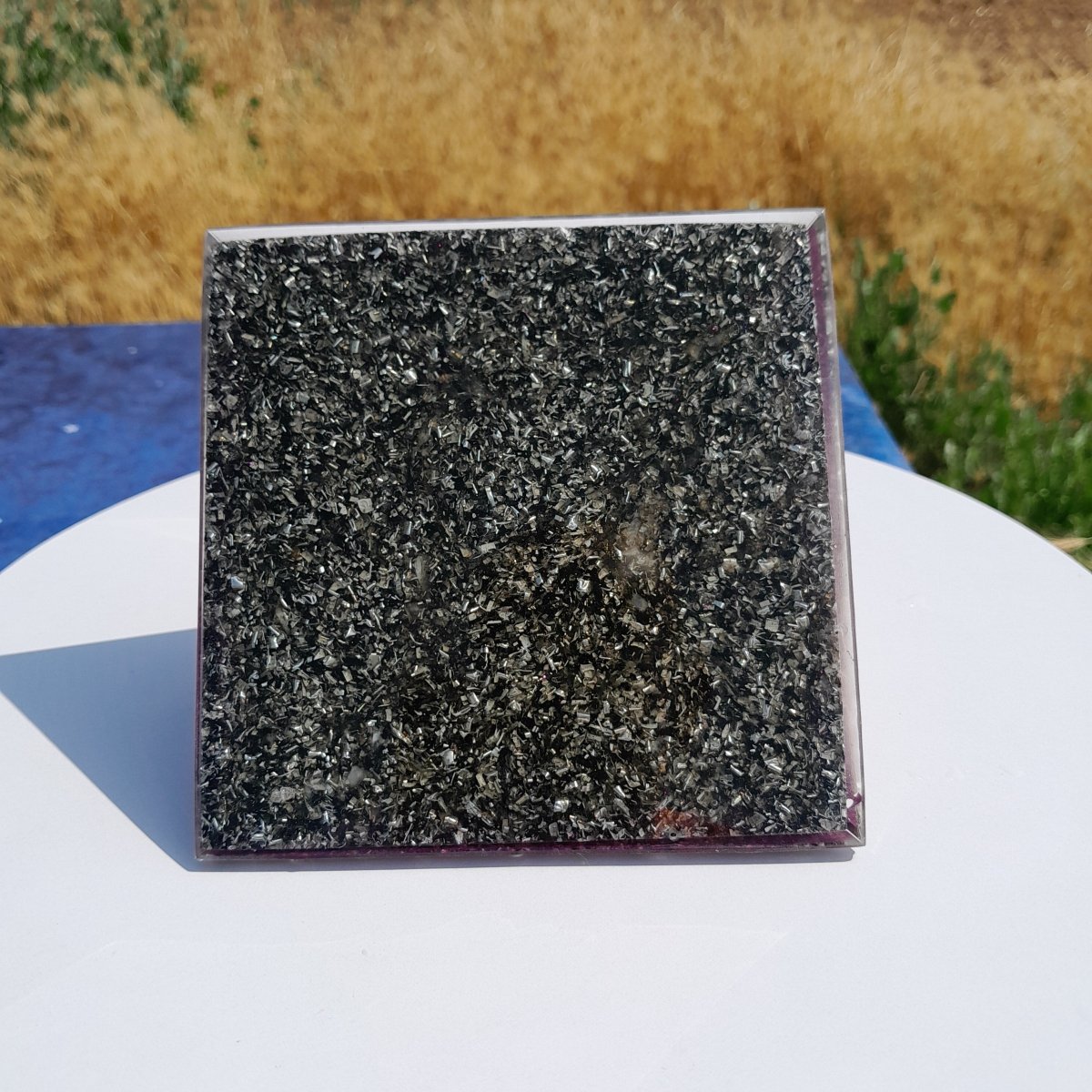 Pirámide Orgonita Tetragramaton - 120mm de Base - Mundo Orgon