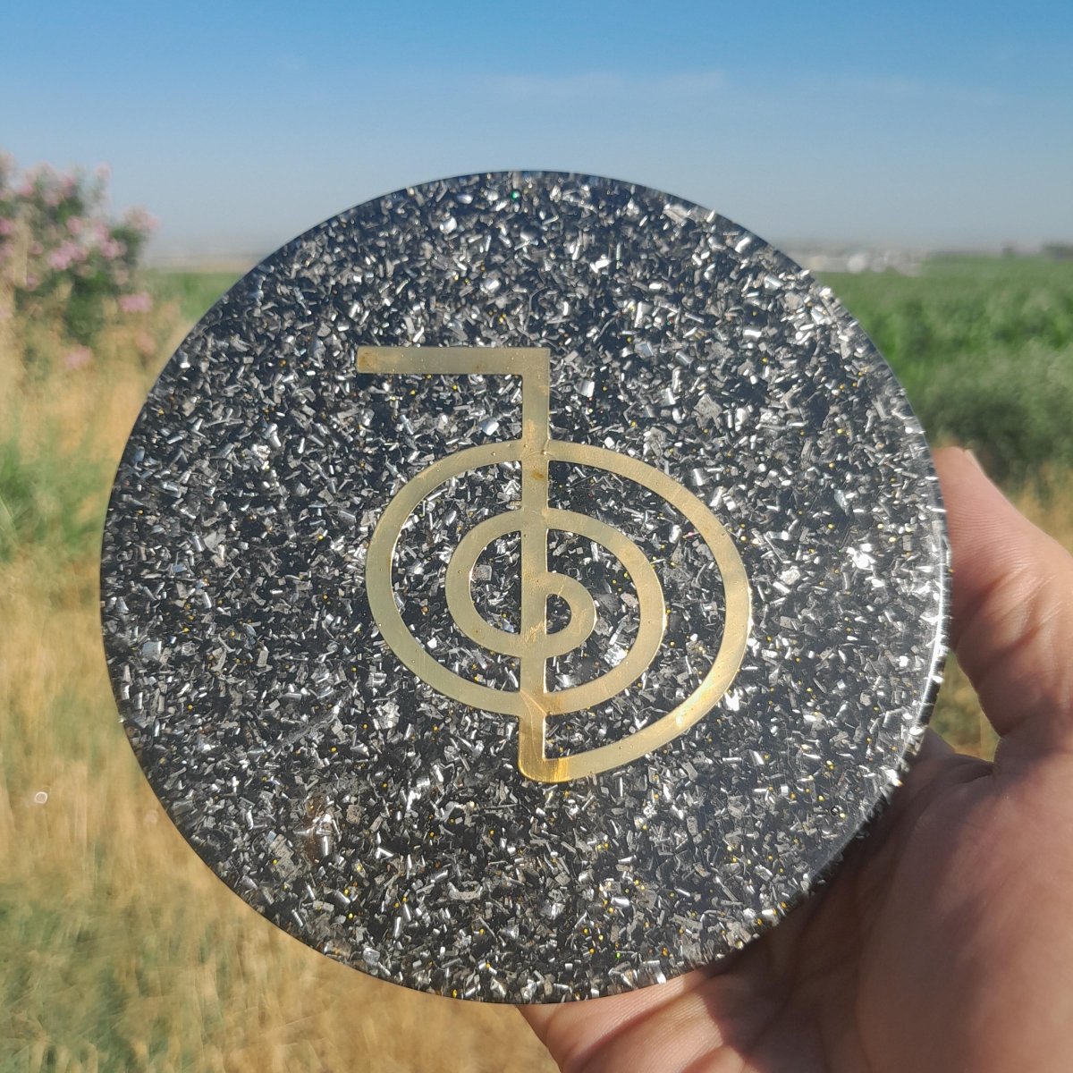 Plato de Carga de Energía Orgónica Cho Ku Rei con Shunguita - Mundo Orgon