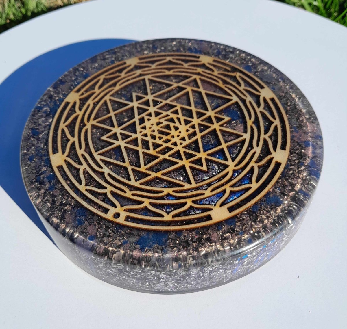 Plato Generador de Energía Símbolo Sry Yantra - Mundo Orgon