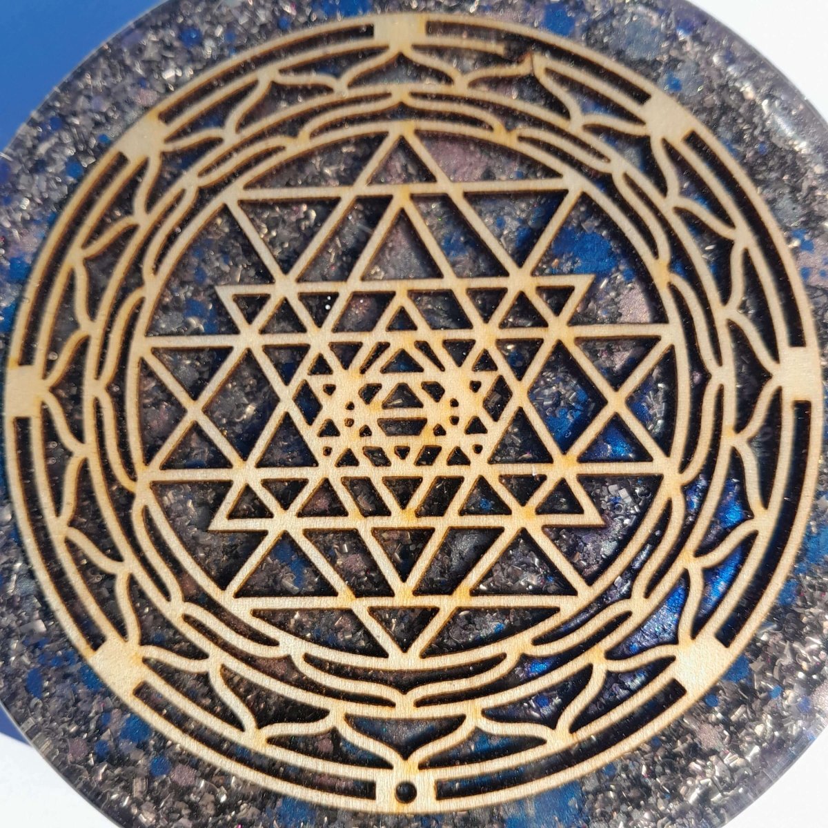 Plato Generador de Energía Símbolo Sry Yantra - Mundo Orgon