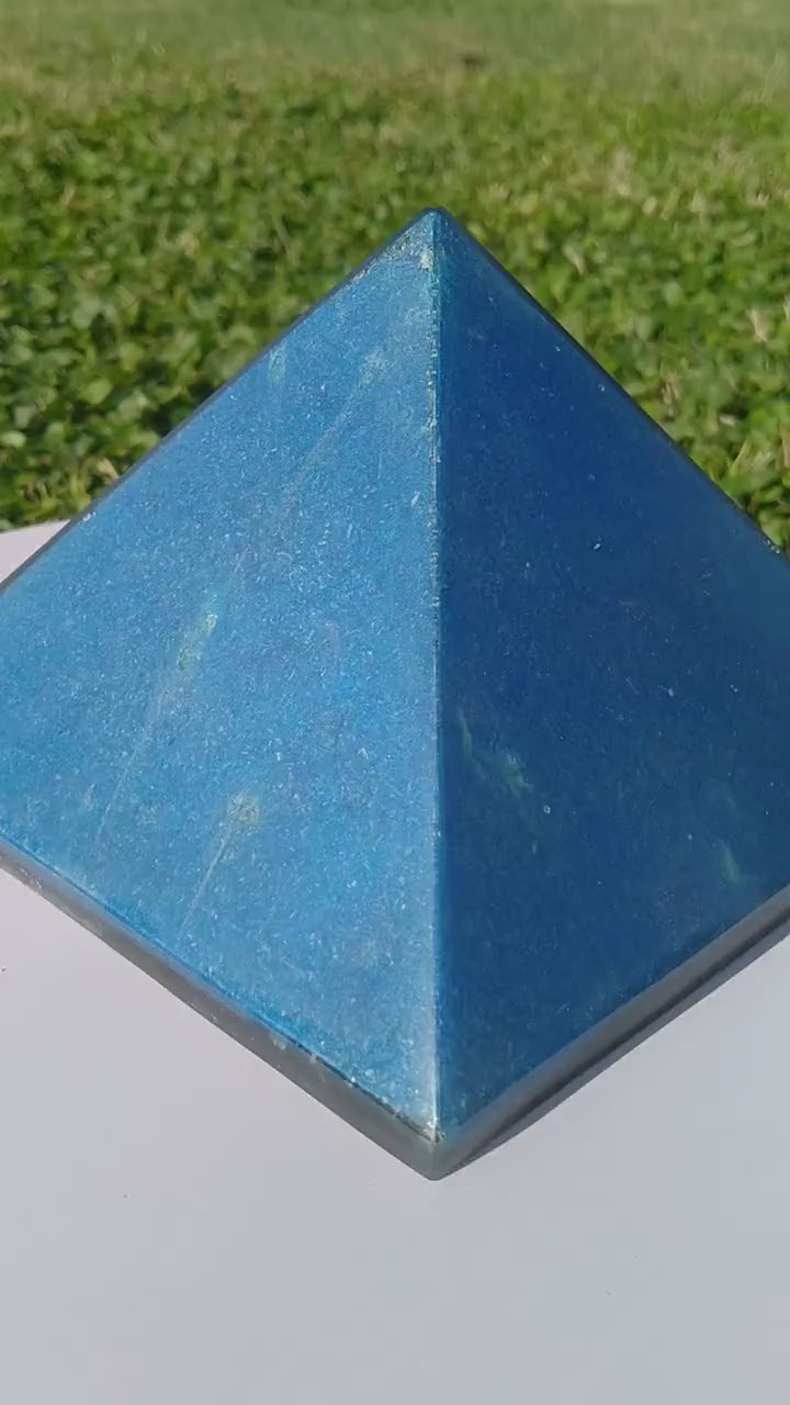 Pirámide Orgonita Aguas Azules- Excelente Protección 5G- 140mm de Base- Energy Protection
