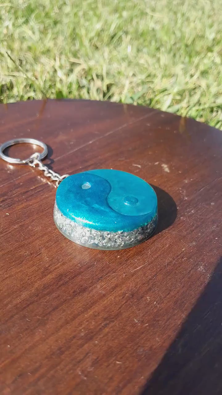 Llavero Orgonita Yin Yang - Protector 5G EMF- Amuleto Espiritual Energético