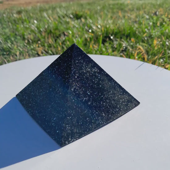 Handmade Orgonite Pyramid with Shungit – Sacred Geometry Energy Harmoniser (3.5" Base)