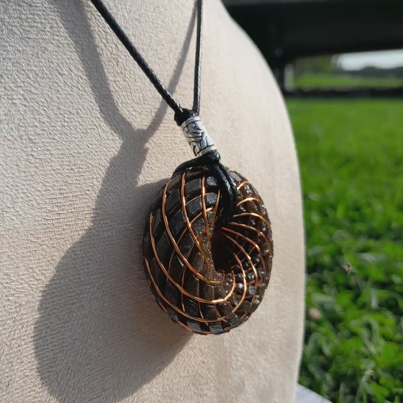 Bobina Torus Rodin Azul con Shungit- 50mm- Generador de Ondas de Vórtice