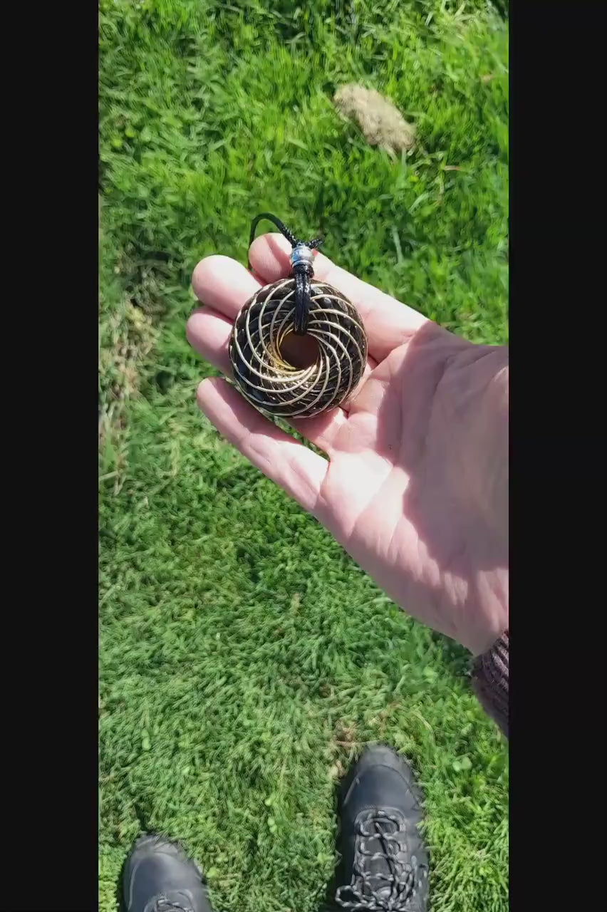 Bobina Torus Rodin con Shungit- Cobre Bañado en Oro de 14K- 50mm- Generador de Ondas de Vórtice