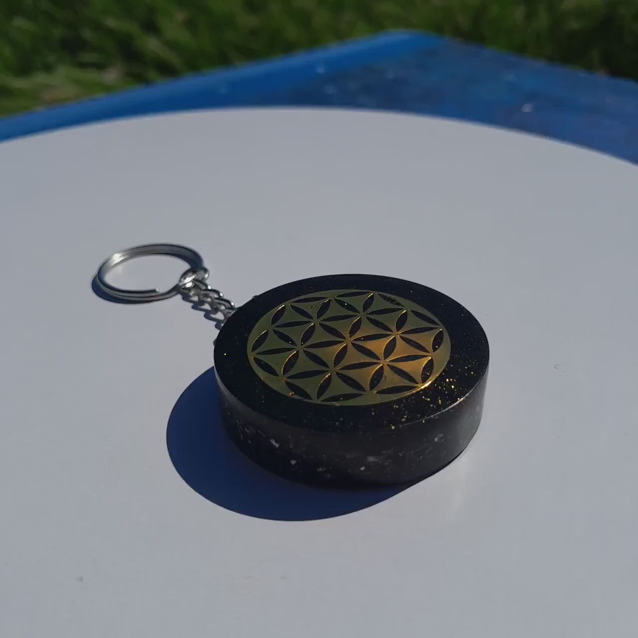 Llavero Orgonita Flor de la Vida con Shunguita- Protector 5G- Orgone Energy