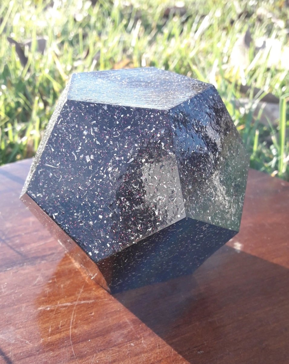 Dodecaedro Orgonita con Shunguita - Grande - Mundo Orgon